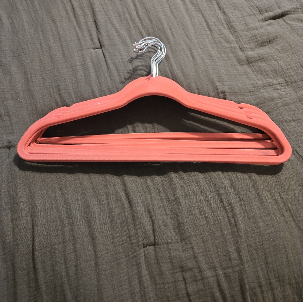 Pink Non-slip Velvet Hanger